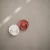 Pack de 2 Chupetas Daisy em Silicone - Pink Cream/Powder Blush  - FRIGG