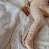 Collant com Pés e Suspensórios Granny - Silky Peach - Silly Silas