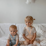 Collant com Pés e Suspensórios Hippy - Silky Peach - Silly Silas