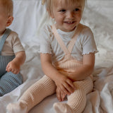 Collant com Pés e Suspensórios Hippy - Silky Peach - Silly Silas
